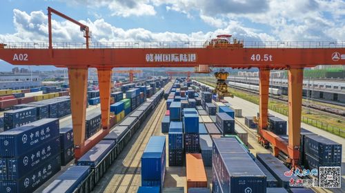 國慶假期南鐵返程高峰應對 加開195列旅客列車，國際貨物運輸代理聯動保暢通